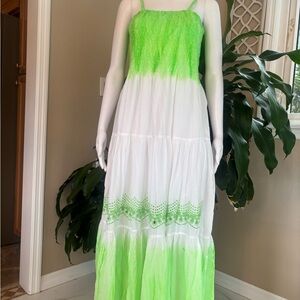 Elegant Green and White Maxi Dress
